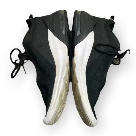 Nike Air Max Motion 2 Sneakers - Picture 3 of 9